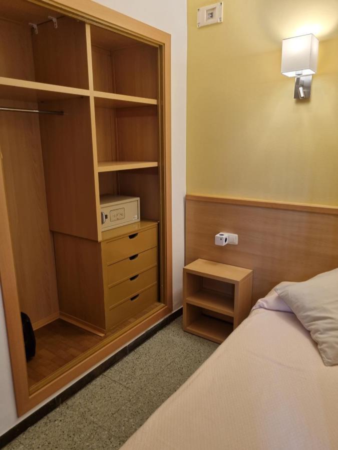 Pension El Ciervo Lloret de Mar Ngoại thất bức ảnh