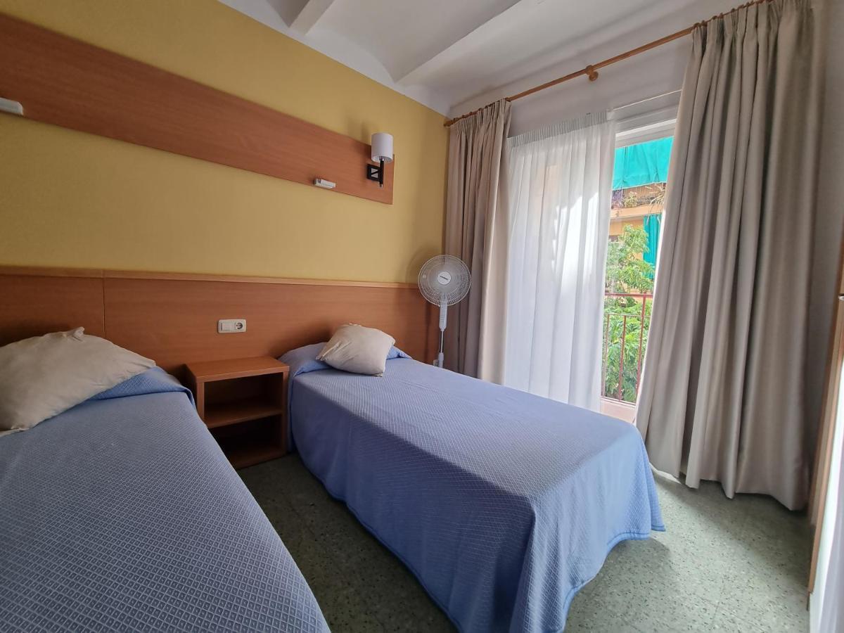 Pension El Ciervo Lloret de Mar Ngoại thất bức ảnh